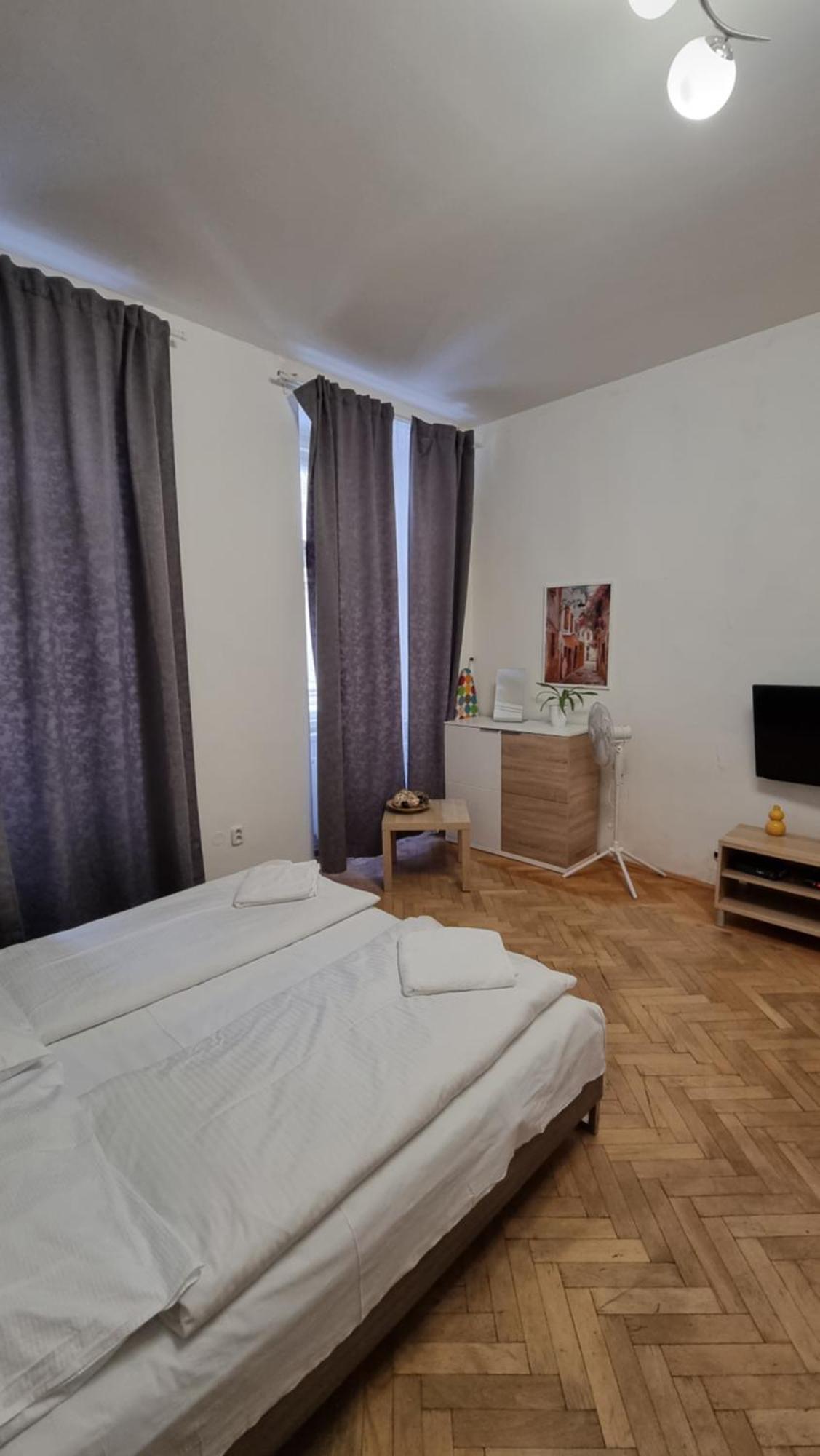 Apartment Krakovska 20 ปราก ภายนอก รูปภาพ